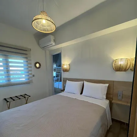 Magdalena Seaside Apartment Nea Roda