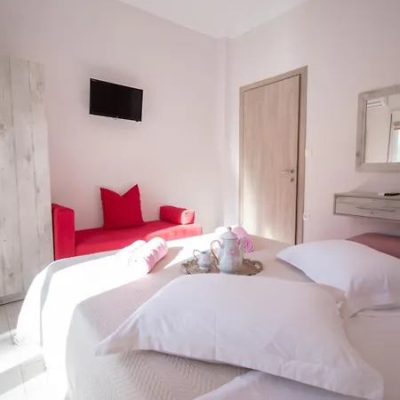 Apartment Magdalena Seaside Nea Roda