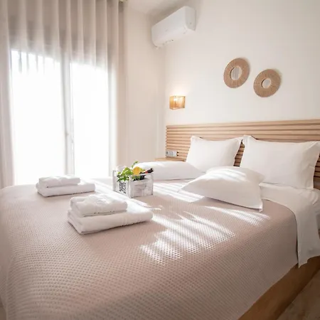 Magdalena Seaside Apartament Nea Roda