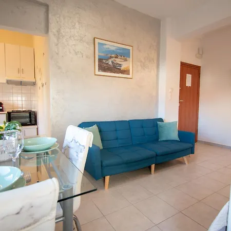 Magdalena Seaside Apartament Nea Roda